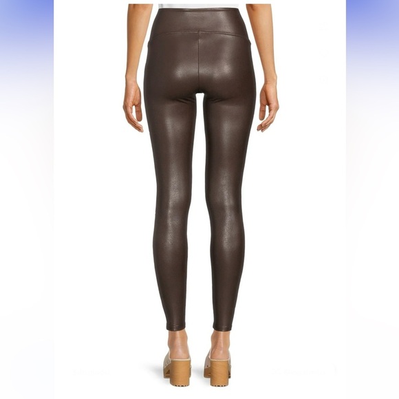 TIME & TRU WOMRN’S FAUX LEATHER LEGGINGS - BROWN SIZE XXL & XXXL (NEW WITH TAGS) - Picture 3 of 4